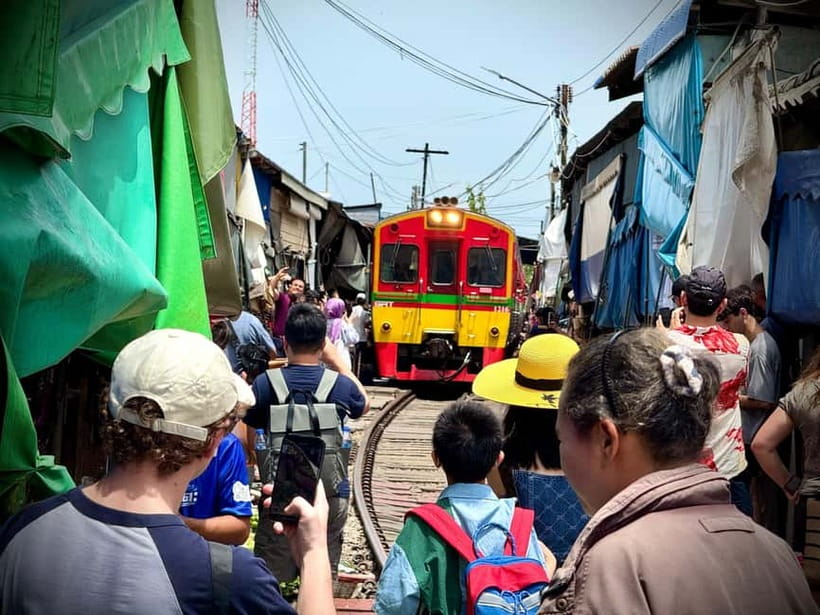 Bangkok: Floating Market and Train Market Experience - Picking the Right Departure: 6:30, 8:30, or 10:00