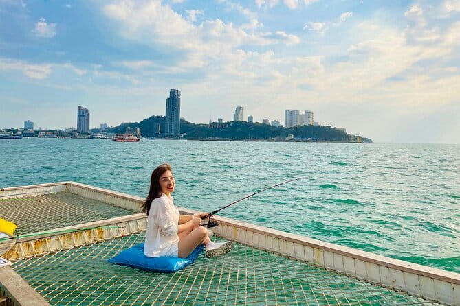 Exclusive Squid Fishing on Chic Floating Café from Pattaya - Night Squid Fishing Off Pattaya: the vibe and the payoff