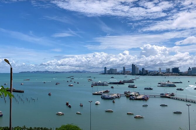 Pattaya City Tour : Big Buddha, Viewpoint & Gems Gallery - Khao Pattaya Viewpoint: The Crescent Bay Photo Stop