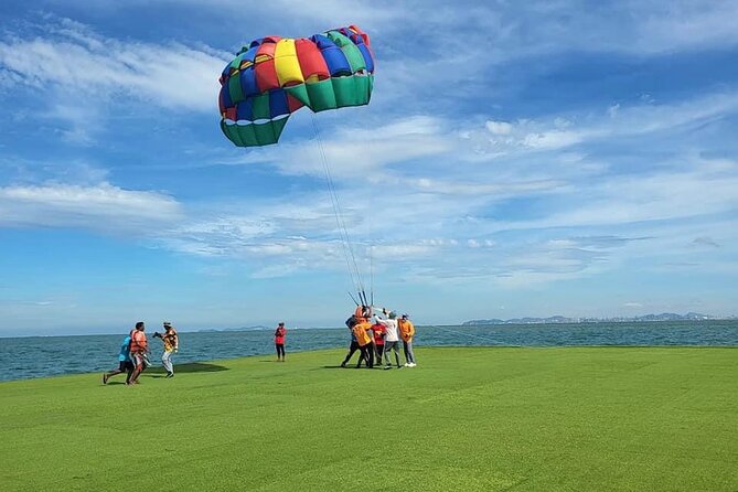 Pattaya Coral Island Tour with Lunch (Indian National only) - Optional water activities: parasailing, jetski, banana-boat style, and the undersea walk