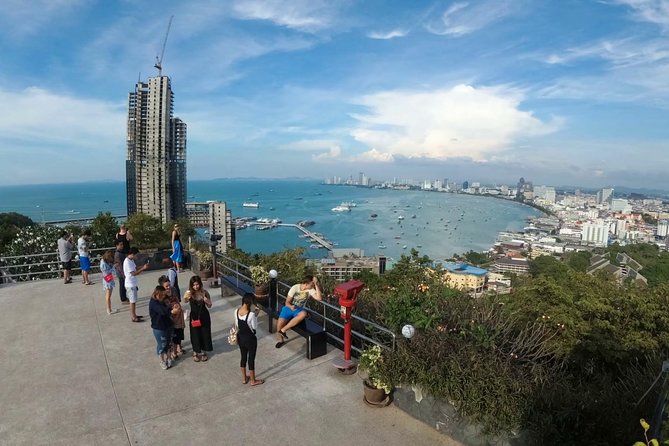 Pattaya Discovery Tour with Floating Market, View Points - Floating Market at 12:00: lunch, culture, and an optional boat ride