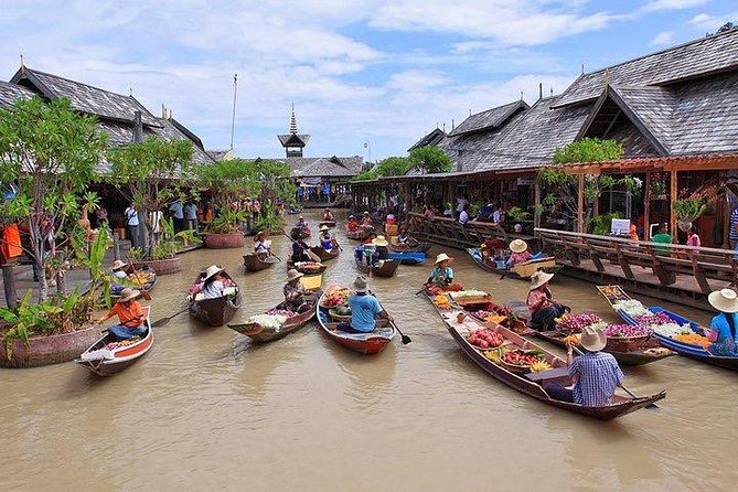 Pattaya Floating Market with Return Transfer - Pattaya Floating Market: a four-region Thailand day on the water