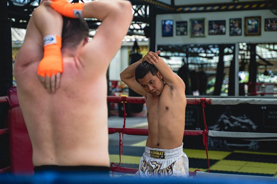 Pattaya: Muay Thai Boxing Introduction Class for Beginners - Group vs private: what changes in the experience