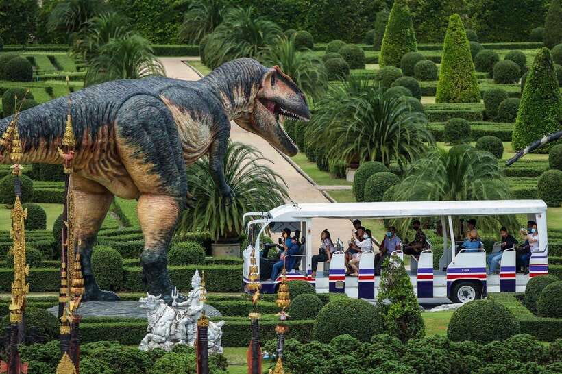 Pattaya: Nong Nooch Tropical Garden Ticket for Foreigners - Thai performances: plan your day around showtimes