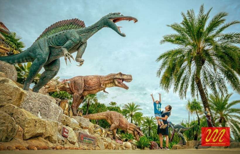 Pattaya: Nong Nooch Tropical Garden Ticket for Foreigners - Lunch with the upgraded package: Thai or Indian, timed to the day