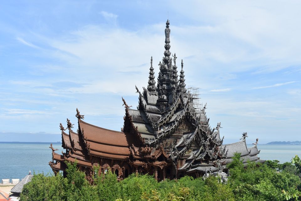 Pattaya: Private Customizeable City Highlights Tour & Driver - Khao Phra Tamnak Viewpoint to Walking Street: From Panoramas to People-Watching
