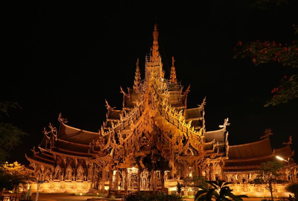 Pattaya: The Sanctuary of Truth Admission Ticket - Walking the temple after the tour: photos, details, and the “still building” feel