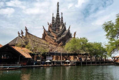 Pattaya: The Sanctuary of Truth Entry Ticket with Transfer - Getting there from Pattaya: roundtrip transfer and timing reality