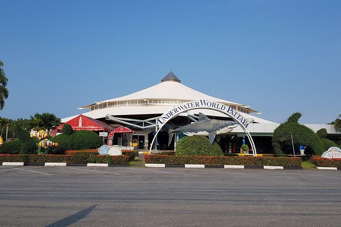 Pattaya Underwater World - Discover Ocean Treasures - How long to plan for and why some people feel it is quick