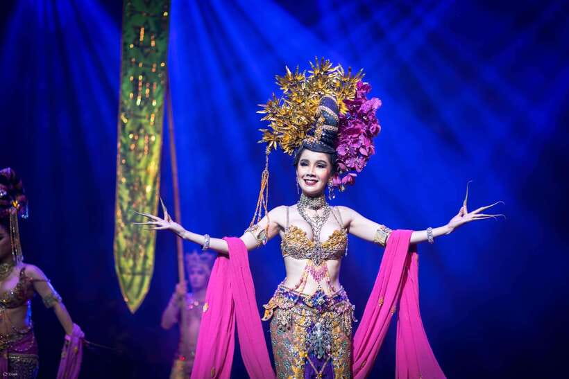 Thailand: Alcazar Cabaret Show VIP Ticket - Getting there and timing your arrival for a smooth show